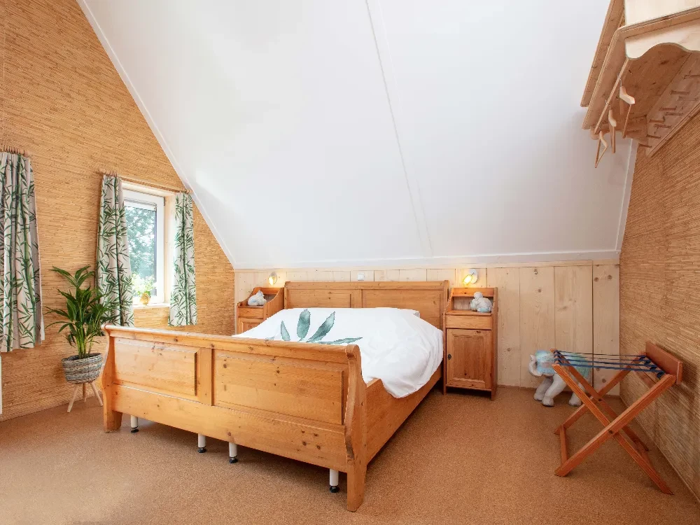 Room Bamboo - the Green Mouse