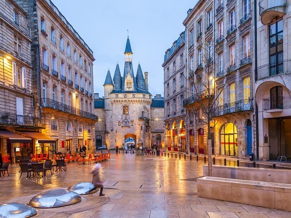 Discover the Highlights of Bordeaux